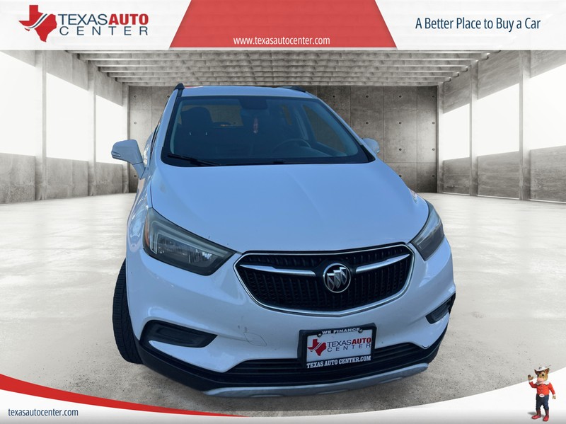 2017 Buick Encore Preferred's photo