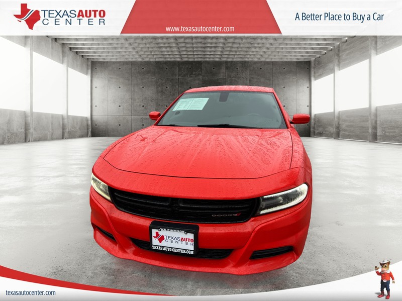2019 Dodge Charger SXT's photo