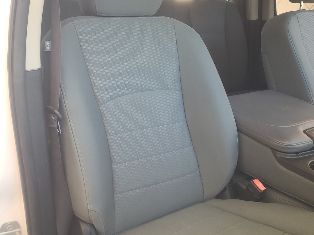 Ram 1500 Vehicle Image 19