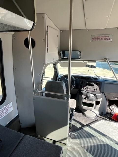 Elkhart Coach ECII Vehicle Image 14