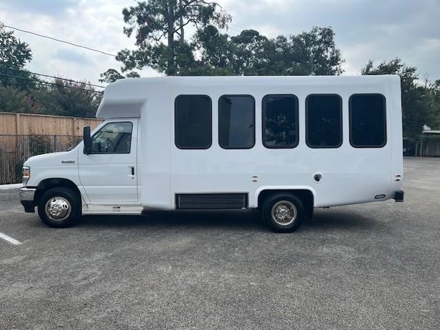 Houston TX 2026 Diamond Coach vip 2200P/T more details - diamond coach vip 2200p/t