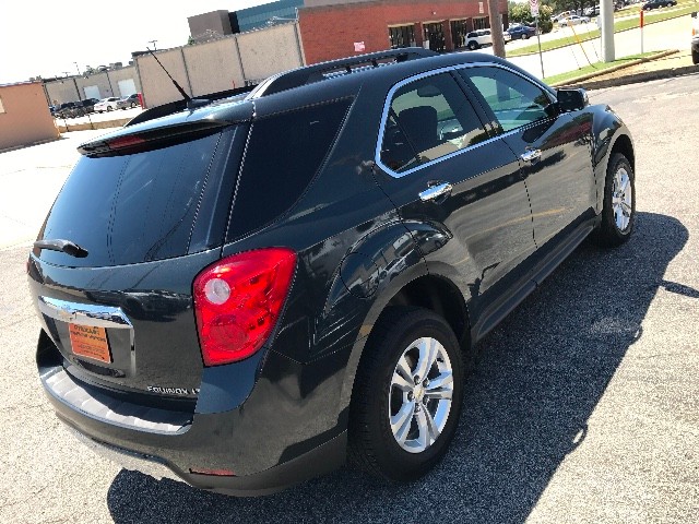 Chevrolet Equinox Vehicle Full-screen Gallery Image 7