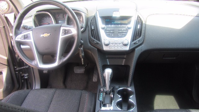 Chevrolet Equinox Vehicle Full-screen Gallery Image 19