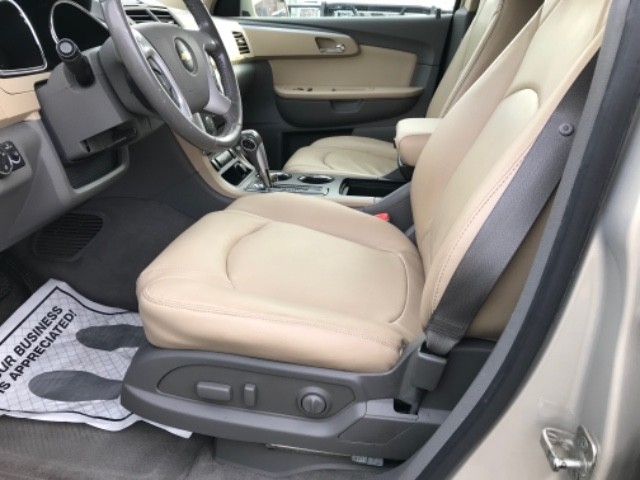 Chevrolet Traverse Vehicle Full-screen Gallery Image 10