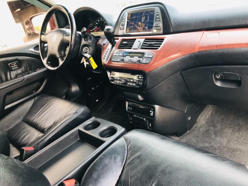 Honda Odyssey Vehicle Full-screen Gallery Image 15