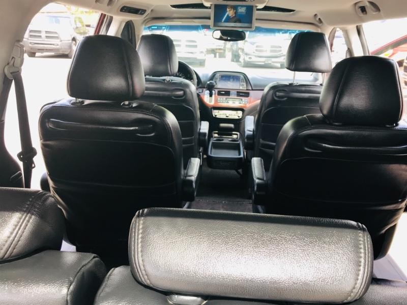 Honda Odyssey Vehicle Full-screen Gallery Image 23