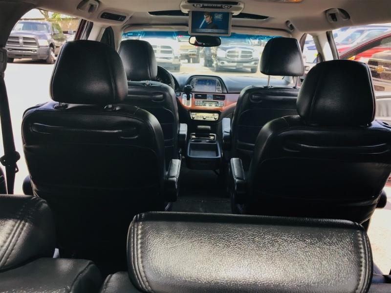 Honda Odyssey Vehicle Full-screen Gallery Image 25