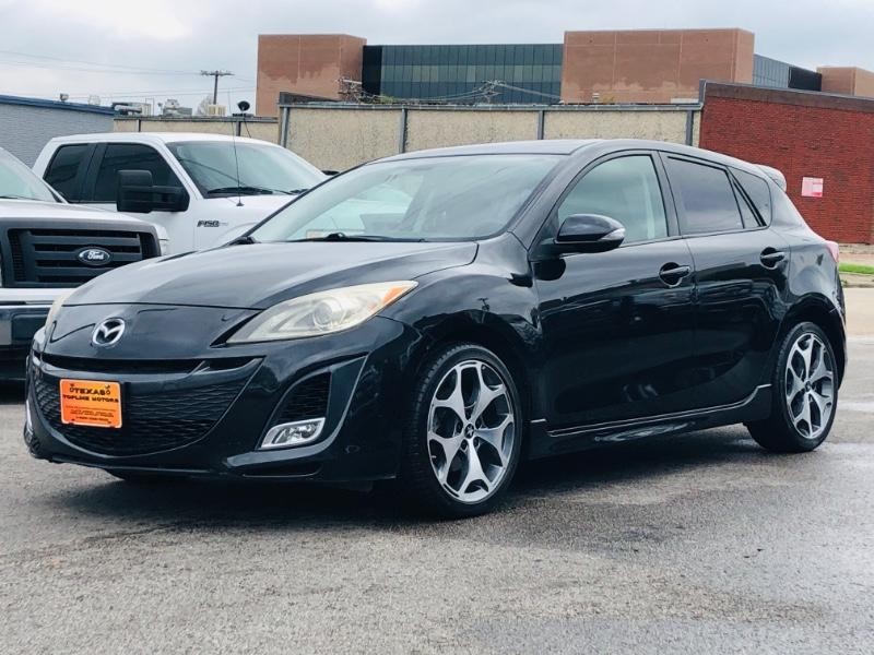 Mazda Mazda3 Hatchback Vehicle Full-screen Gallery Image 2