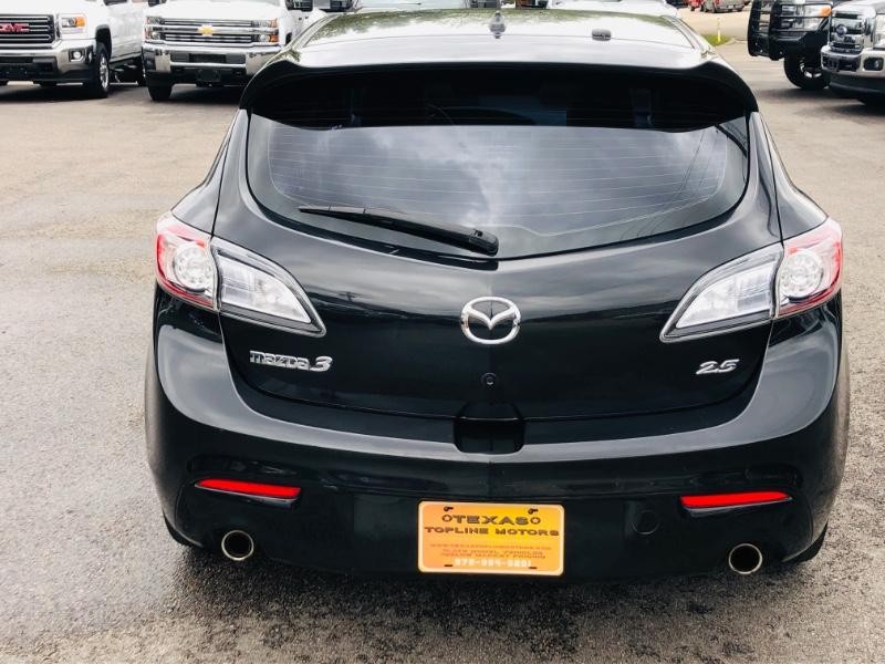 Mazda Mazda3 Hatchback Vehicle Full-screen Gallery Image 8