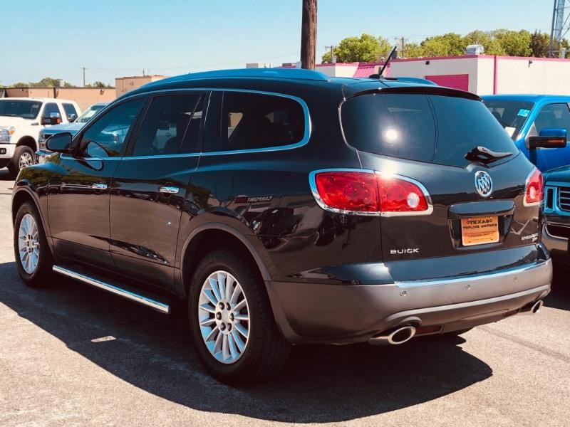 Buick Enclave Vehicle Full-screen Gallery Image 7