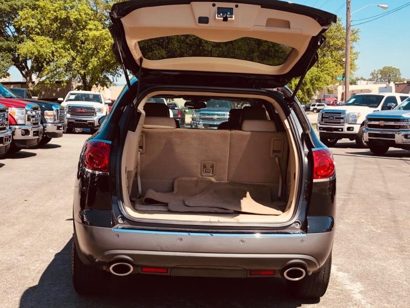 Buick Enclave Vehicle Full-screen Gallery Image 20