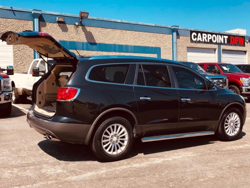 Buick Enclave Vehicle Full-screen Gallery Image 21