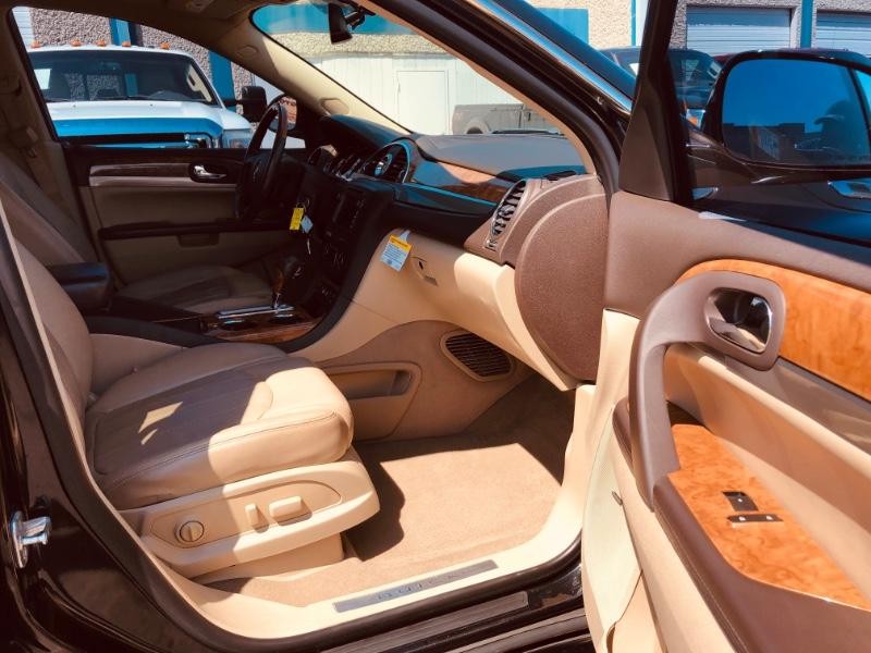 Buick Enclave Vehicle Full-screen Gallery Image 27