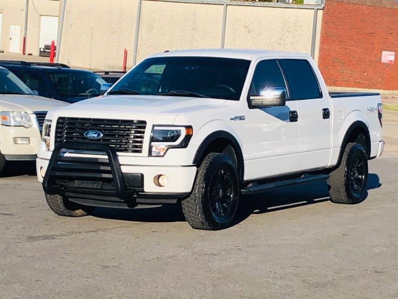 Ford F-150 Vehicle Full-screen Gallery Image 4
