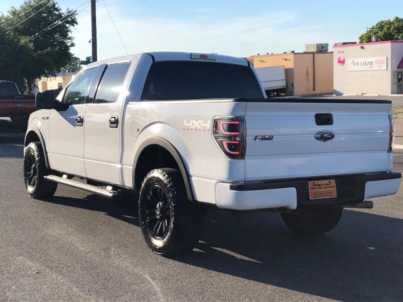 Ford F-150 Vehicle Full-screen Gallery Image 9
