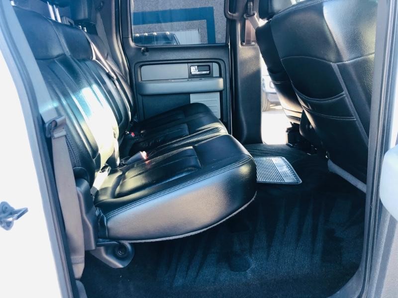 Ford F-150 Vehicle Full-screen Gallery Image 19