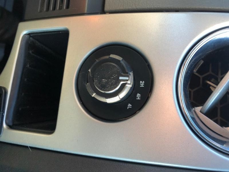 Ford F-150 Vehicle Full-screen Gallery Image 32