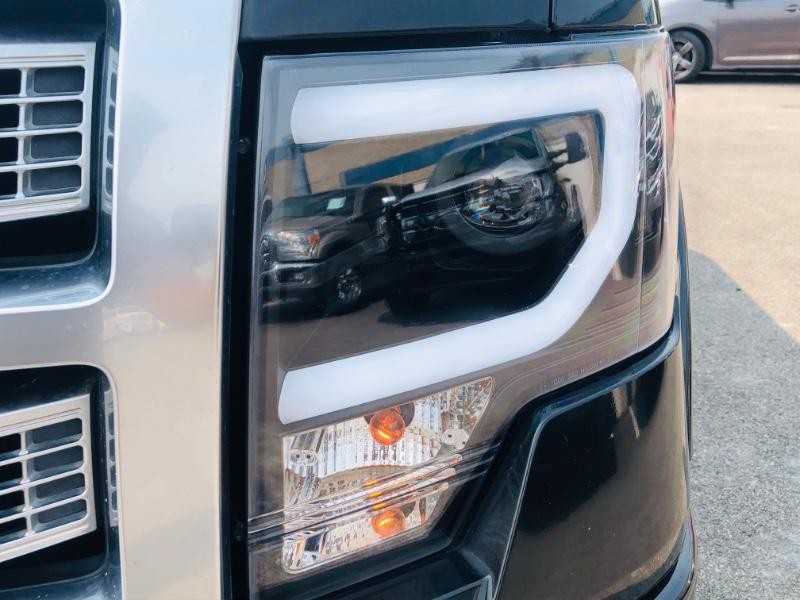 Ford F-150 Vehicle Full-screen Gallery Image 35
