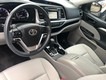 2017 Toyota Highlander LE thumbnail image 19