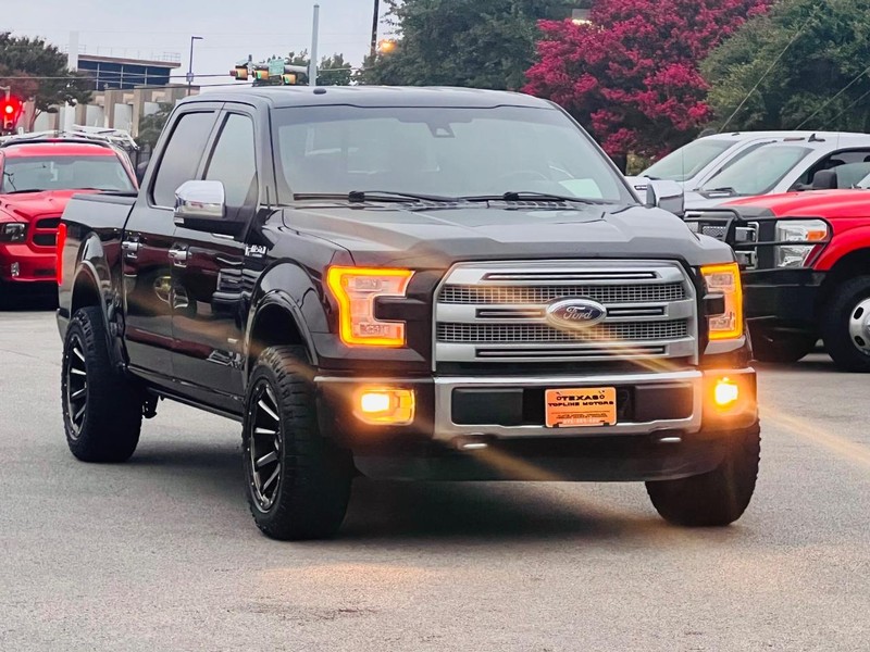 Ford F-150 Vehicle Full-screen Gallery Image 2