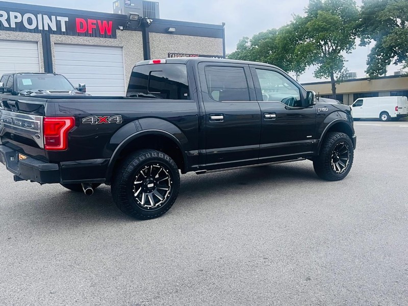 Ford F-150 Vehicle Full-screen Gallery Image 18