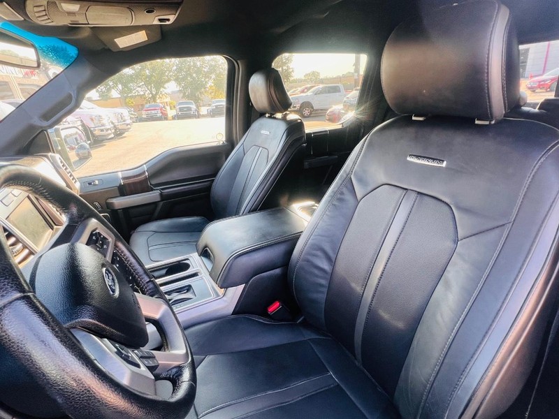 Ford F-150 Vehicle Full-screen Gallery Image 35