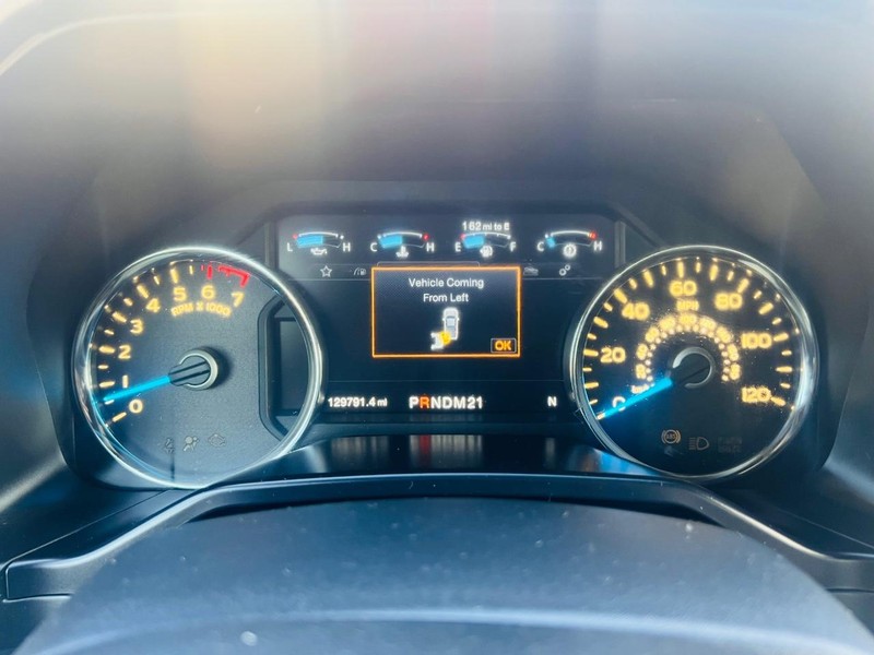 Ford F-150 Vehicle Full-screen Gallery Image 45