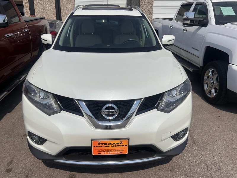 Nissan Rogue Vehicle Full-screen Gallery Image 45