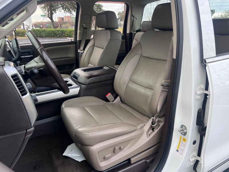 Chevrolet Silverado 2500HD Vehicle Full-screen Gallery Image 58