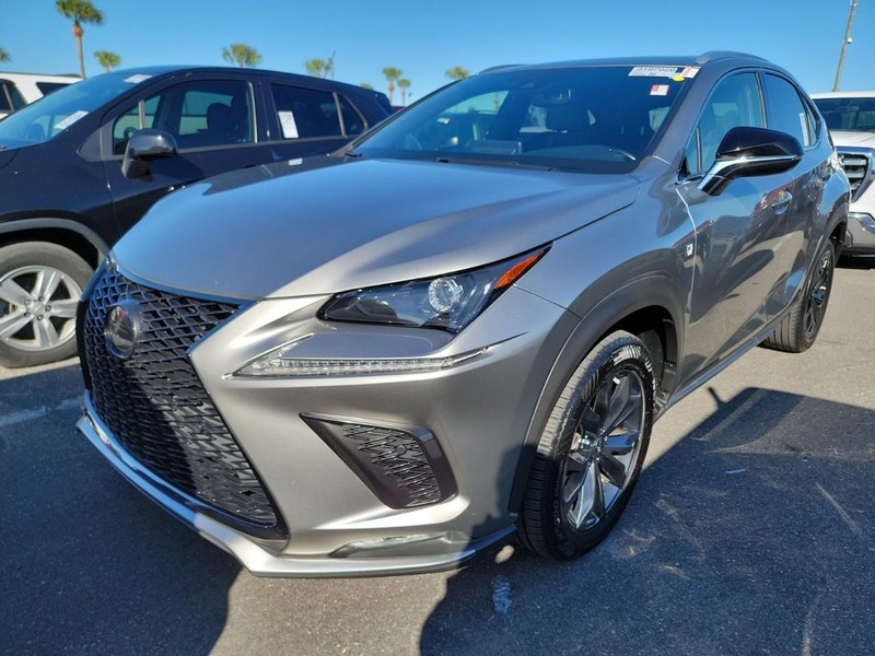 Lexus NX Vehicle Full-screen Gallery Image 7