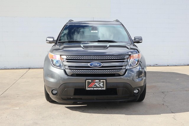 2015 Ford Explorer Limited's photo