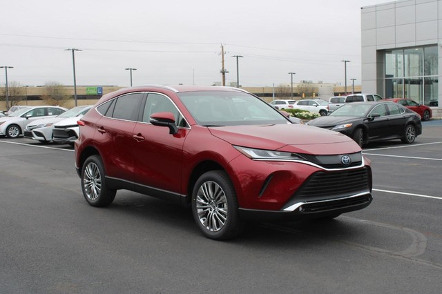 Indianapolis IN 2024 Toyota Venza more details - toyota venza