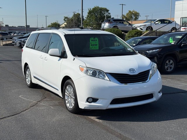 Indianapolis IN 2011 Toyota Sienna more details - toyota sienna