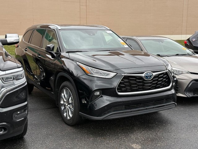 Indianapolis IN 2023 Toyota Highlander more details - toyota highlander