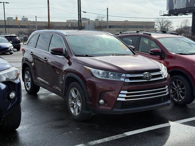 Indianapolis IN 2018 Toyota Highlander more details - toyota highlander