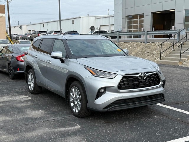 Indianapolis IN 2024 Toyota Highlander more details - toyota highlander
