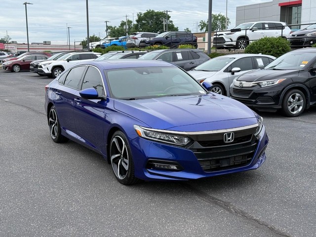 Indianapolis IN 2018 Honda Accord Sedan more details - honda accord sedan