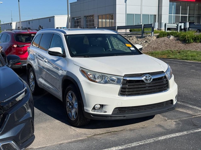 Indianapolis IN 2015 Toyota Highlander more details - toyota highlander