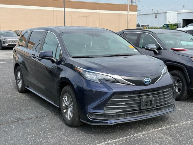 Indianapolis IN 2025 Toyota Sienna more details - toyota sienna