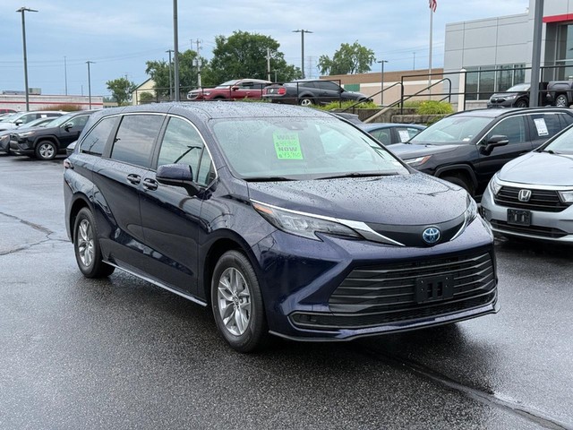 Indianapolis IN 2025 Toyota Sienna more details - toyota sienna
