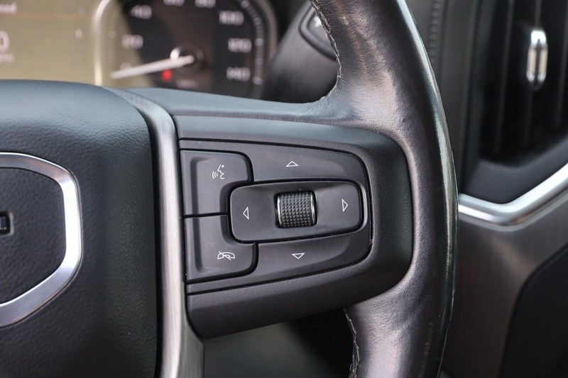 GMC Sierra 1500 Limited Vehicle Image 13