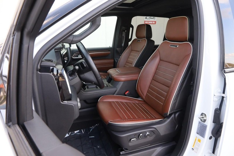 GMC Sierra 2500HD Vehicle Image 09