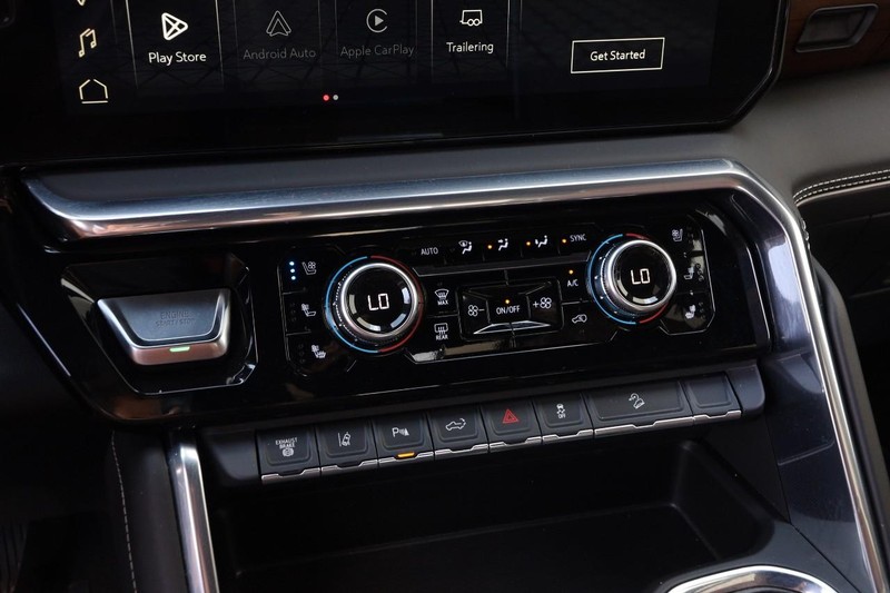 GMC Sierra 2500HD Vehicle Image 18