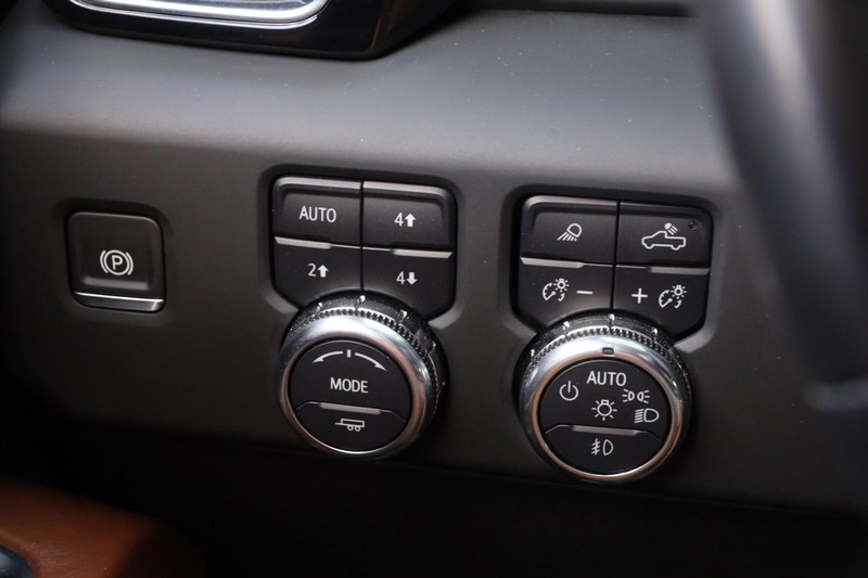 GMC Sierra 2500HD Vehicle Image 20