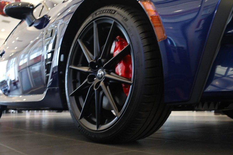 Toyota GR86 Vehicle Image 03