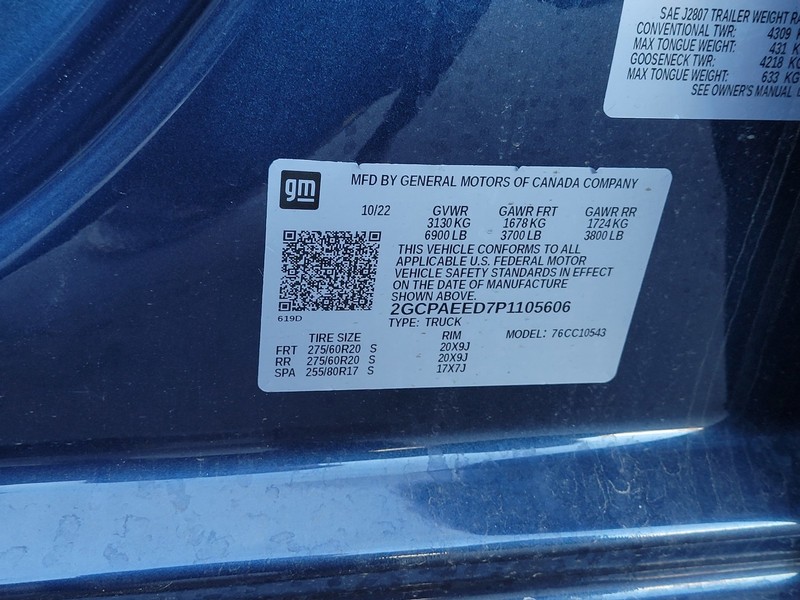 Chevrolet Silverado 1500 Vehicle Full-screen Gallery Image 26