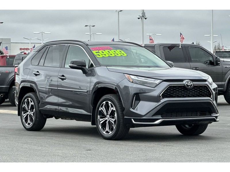 Toyota RAV4 Prime Vehicle Full-screen Gallery Image 02