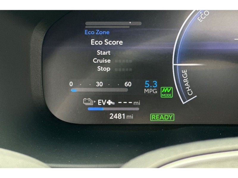 Toyota RAV4 Prime Vehicle Full-screen Gallery Image 31
