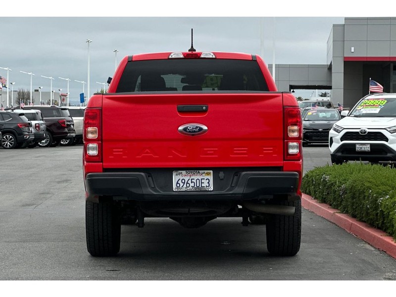 Ford Ranger Vehicle Full-screen Gallery Image 05