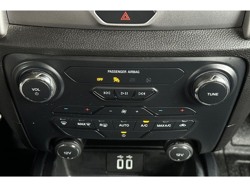 Ford Ranger Vehicle Full-screen Gallery Image 21